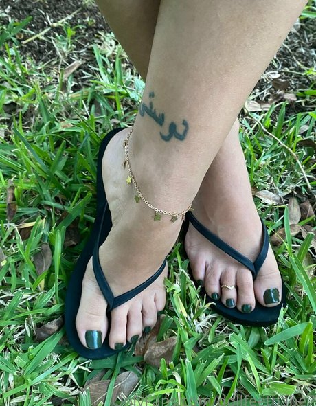 Dollfeetbabe7