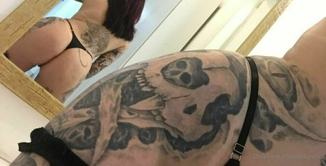 Spookycutieee