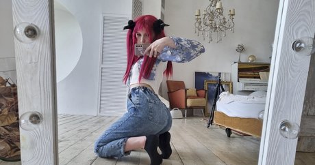 Naken läckt OnlyFans-bild av Nika1esnaya