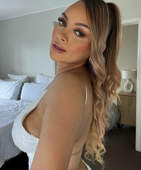 Karina Atavenitia