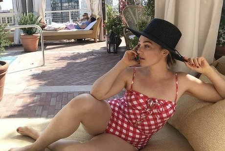 Chloe Fineman