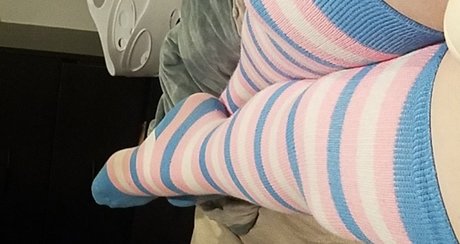 Naken läckt OnlyFans-bild av Allie