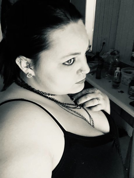 Обнаженная фотография утечки OnlyFans от Amanda Rose