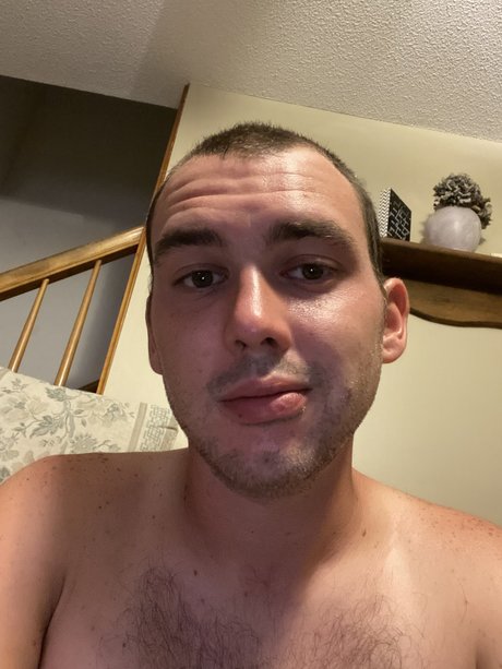 Foto desnuda filtrada de OnlyFans de Antonio 