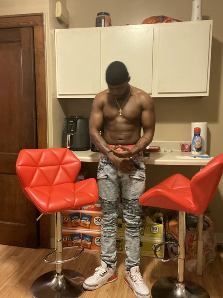 Foto nua vazada do OnlyFans de Moneytonmiller