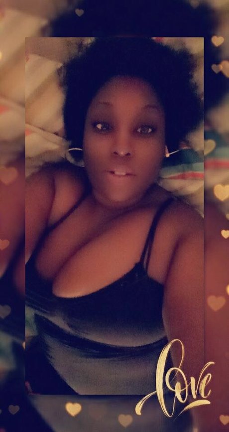 Photo nue de fuite OnlyFans de Mya Mya