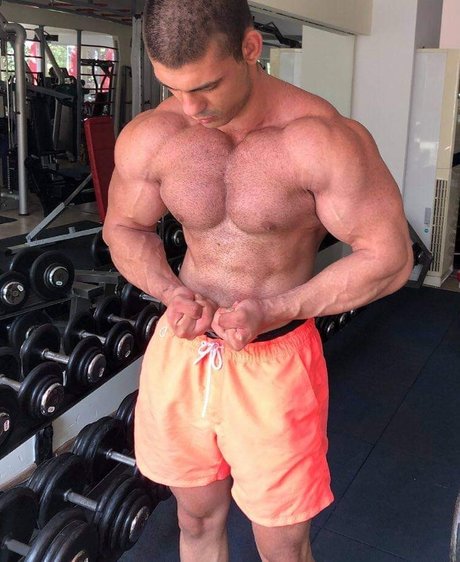 Обнаженная фотография утечки OnlyFans от Muscledominationfullvids