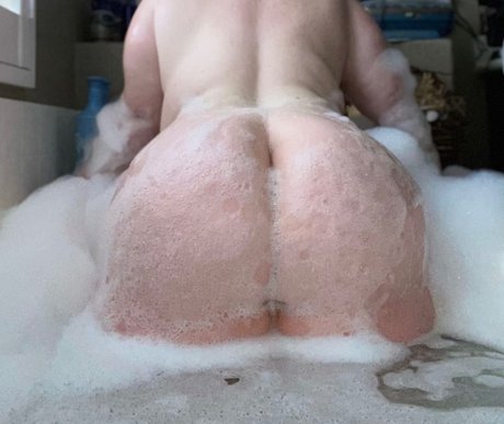 Обнаженная фотография утечки OnlyFans от Mslovelyfree