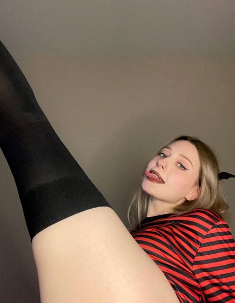Nacktes geleaktes OnlyFans-Foto von Pumpurmur