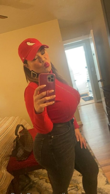 Bustycougar