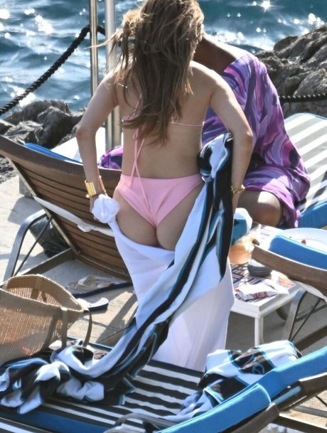 Jennifer Lopez