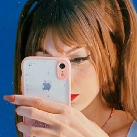 Alaston vuotanut OnlyFans-kuva Laura Reizi
