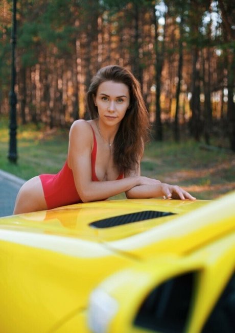 Mianaughtygirl