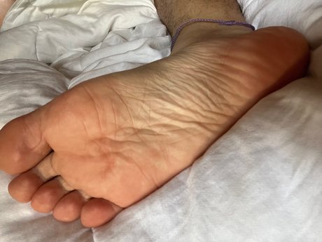 Feetman