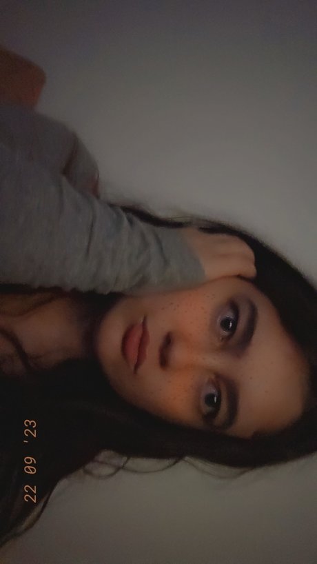 Naken läckt OnlyFans-bild av Lilian Marie