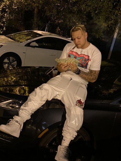 Naken läckt OnlyFans-bild av Nude Dude