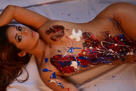 Naken läckt OnlyFans-bild av Mharia Angel