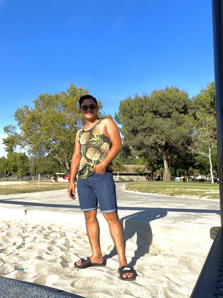 Naken läckt OnlyFans-bild av Roger Quintana