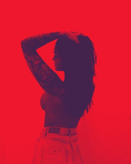 Alaston vuotanut OnlyFans-kuva Marra Empire