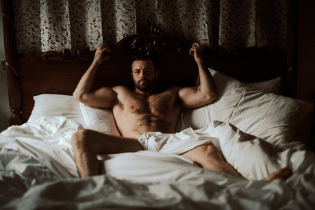 Naken läckt OnlyFans-bild av Max Deeds