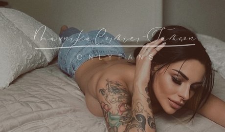 Photo nue de fuite OnlyFans de Maunika Cormiersamson