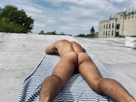 Naken läckt OnlyFans-bild av Meepboop