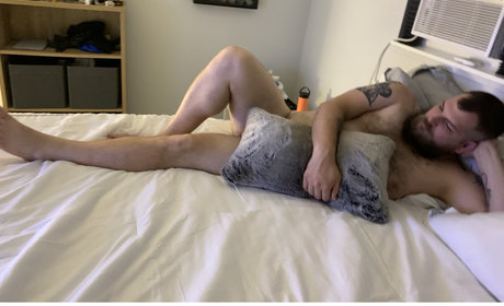 Naken läckt OnlyFans-bild av Justin