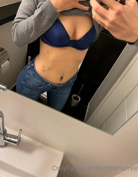 Alaston vuotanut OnlyFans-kuva Hotelenafree