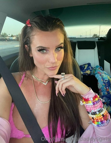Foto desnuda filtrada de OnlyFans de Daddysgirls