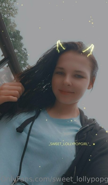 Naken lekkede OnlyFans-bilde av Sweetlollypopgirl