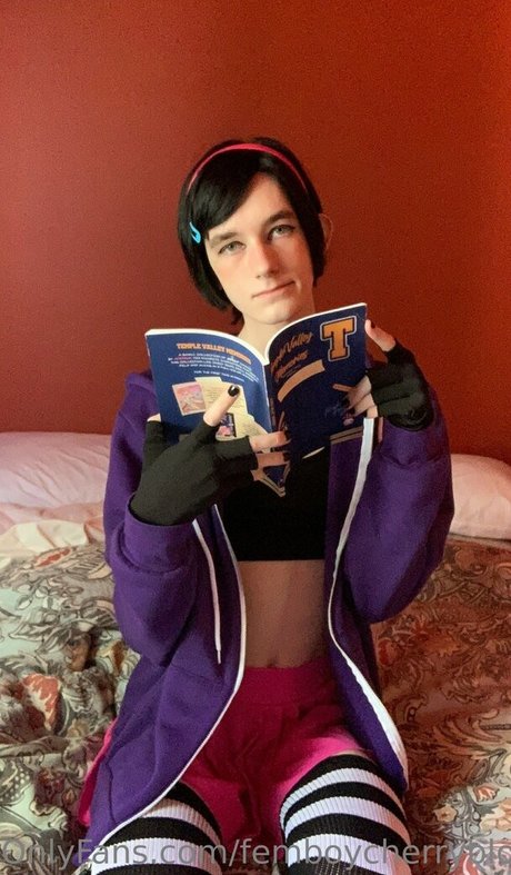 Femboycherryblossom