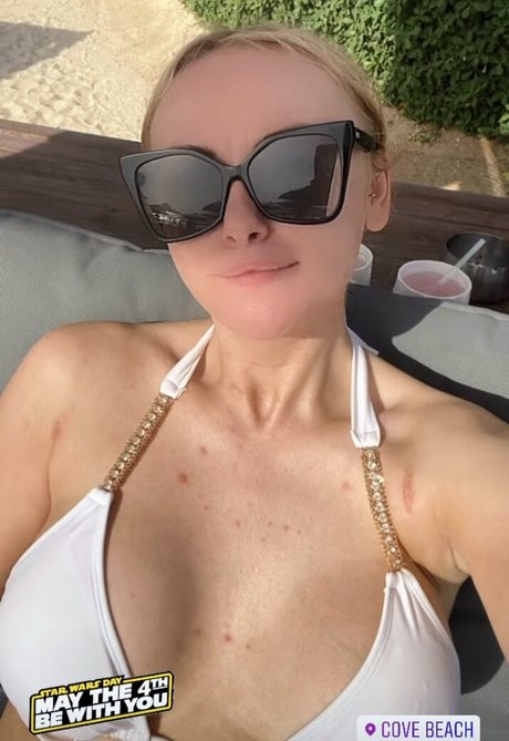 Naken lekkede OnlyFans-bilde av Katie Mcglynn