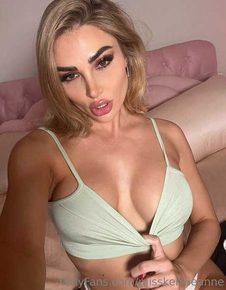 Misskenzieanne