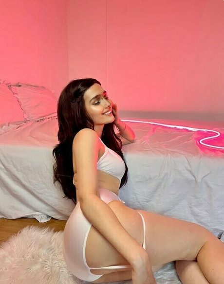 Nahá fotka uniklých OnlyFans od Lovelylovel