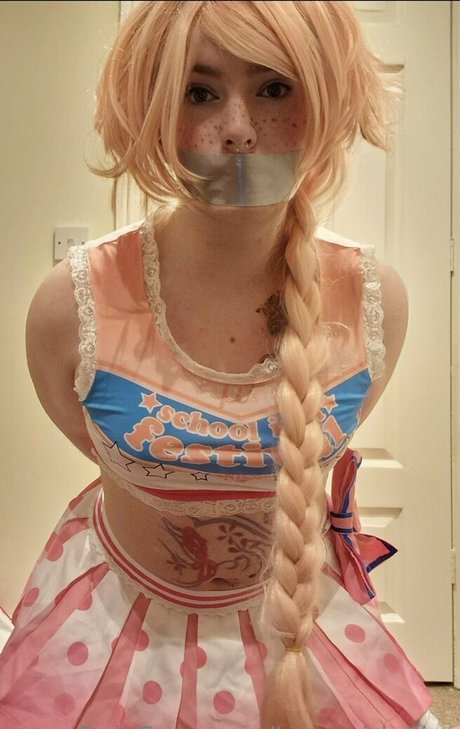 Transgirlakira