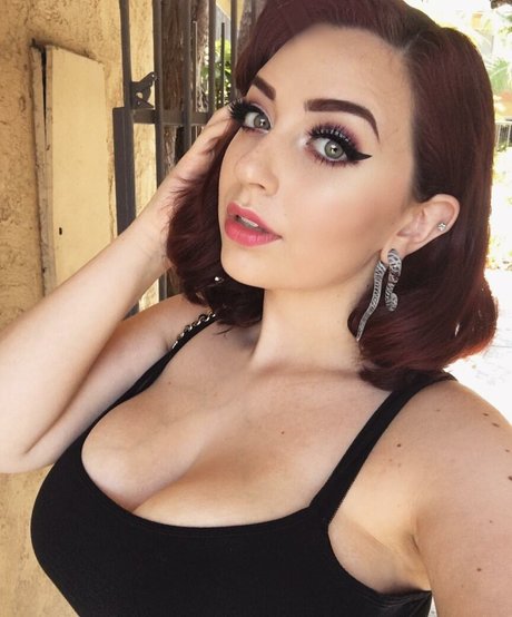 Joanne Rose