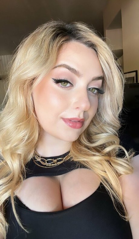Joanne Rose