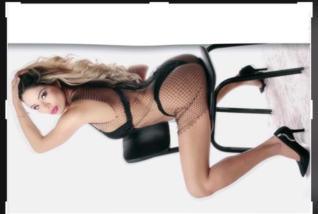 Naken läckt OnlyFans-bild av Bela Girl