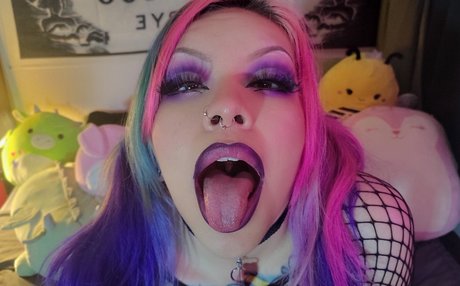 Naken läckt OnlyFans-bild av Minerva Rose