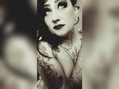 Naken läckt OnlyFans-bild av Lostvegas 