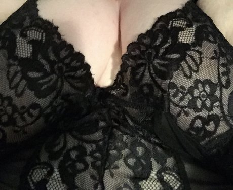 Naken läckt OnlyFans-bild av Miranda Trix