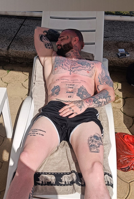 Naken läckt OnlyFans-bild av Ivan Guerrero