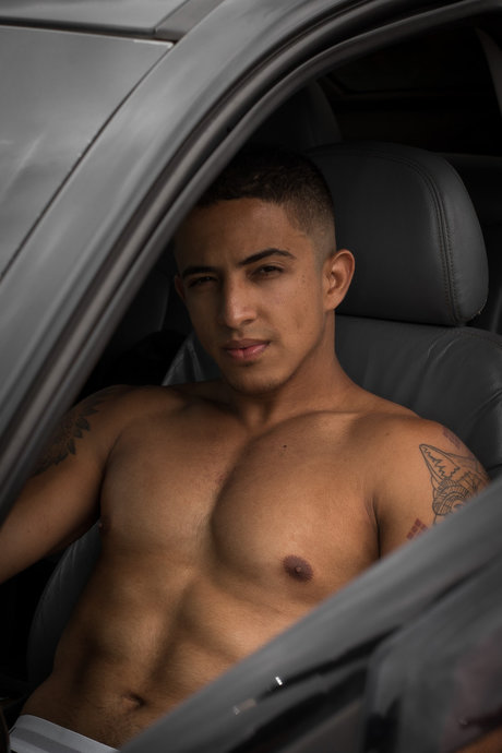 Naken läckt OnlyFans-bild av Boyzinho
