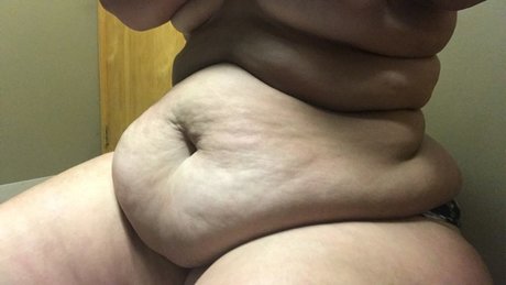 Naken läckt OnlyFans-bild av Amazonkj