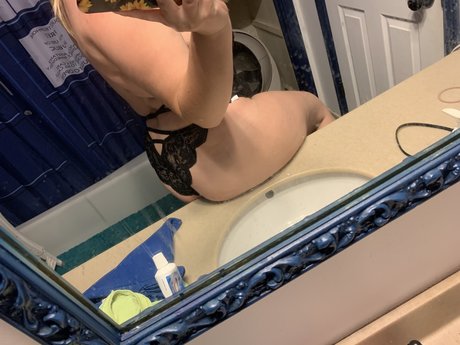 Blondie