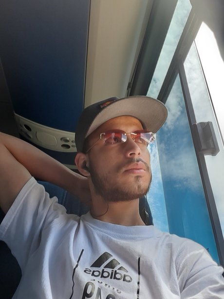 Naken läckt OnlyFans-bild av Juan Camilo Rodriguez Ortiz