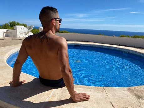 Foto nua vazada do OnlyFans de Jason
