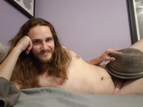 Naken läckt OnlyFans-bild av Highozark