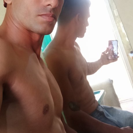 Naken läckt OnlyFans-bild av Hot Geral1479 