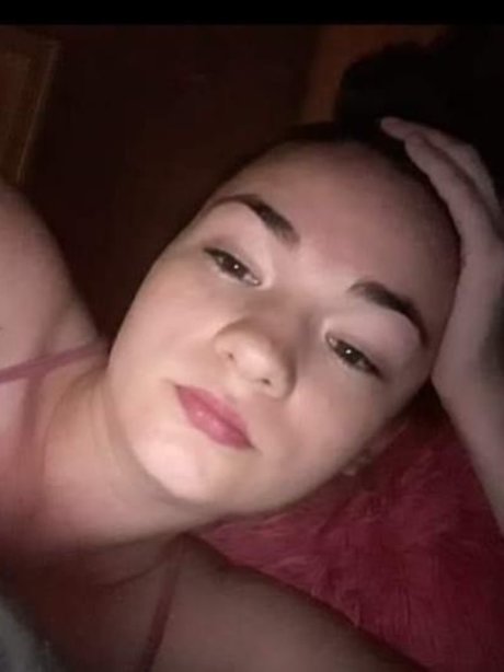 Naken läckt OnlyFans-bild av Gemini Prissy